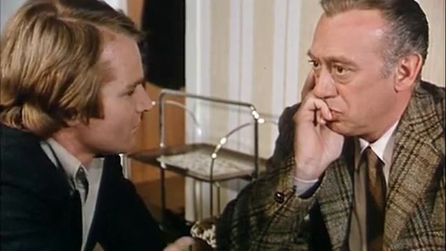 Derrick 02-03-Kavarodás Rohn Körül 1975