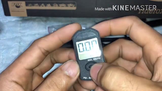 UNBOXING — 300 psi DIGITAL PUMP - FOX ( FOR FRONT AND REAR SHOCK)FOX SHOCK | ROCKSHOX FORK смотреть онлайн