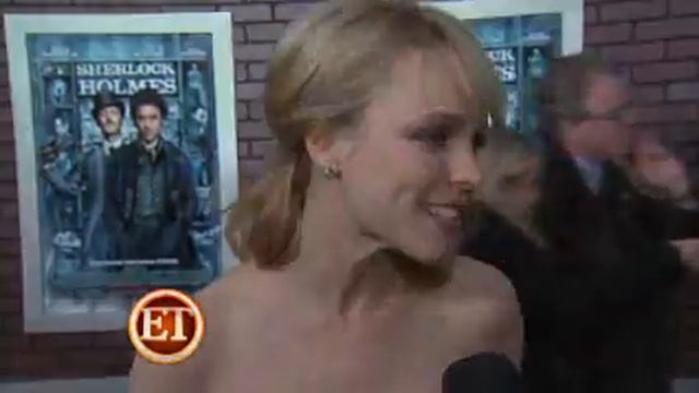 Robert Downey Jr. At Sherlock Holmes NY Premiere смотреть онлайн