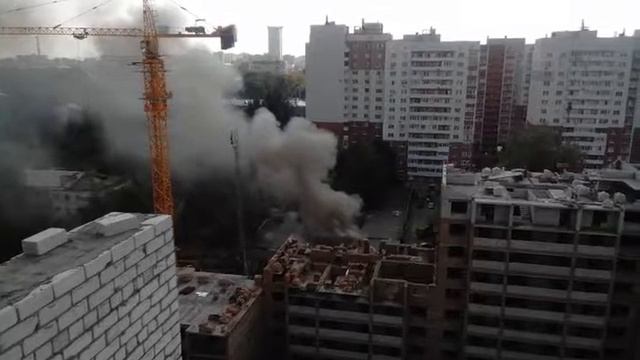 Горит гараж смотреть онлайн