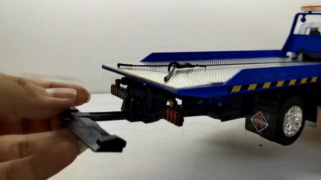 International® DuraStar® 4400 Flat Bed, Jada Toys Diecast Fast And Furious Scale 1/24