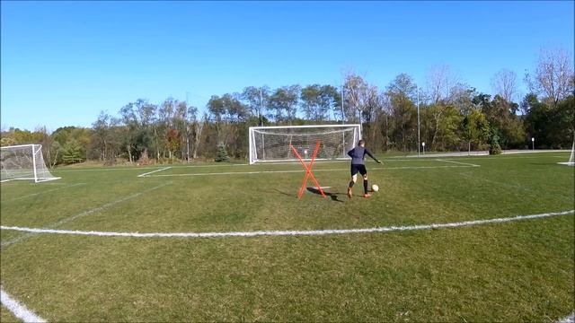 10 Easy Dribbling Skills | Simple Skill Moves For Footballers/Soccer Players смотреть онлайн