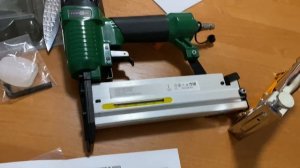 Обзор Степлер пневматический FinePower AN120