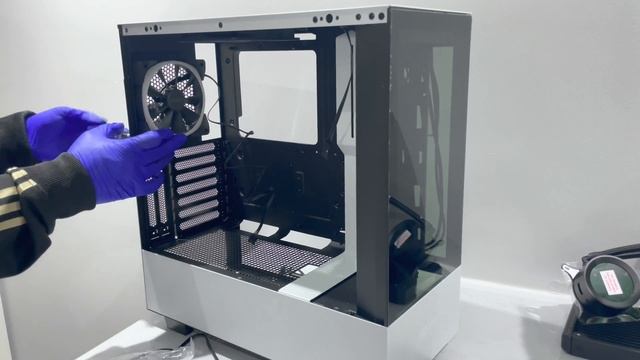 First PC Build - RTX 2080ti And Ryzen 3900x Build With an NZXT H510 elite смотреть онлайн