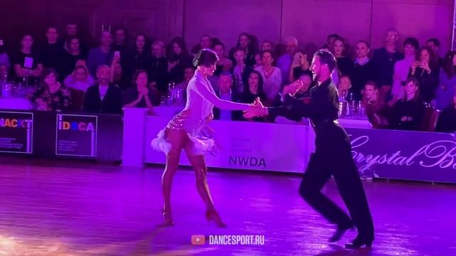 Cha Cha Cha | Zevelev Alexandr - Agarkova Alina RUS | Presentation dance | Crystal Ball 2020 смотреть онлайн