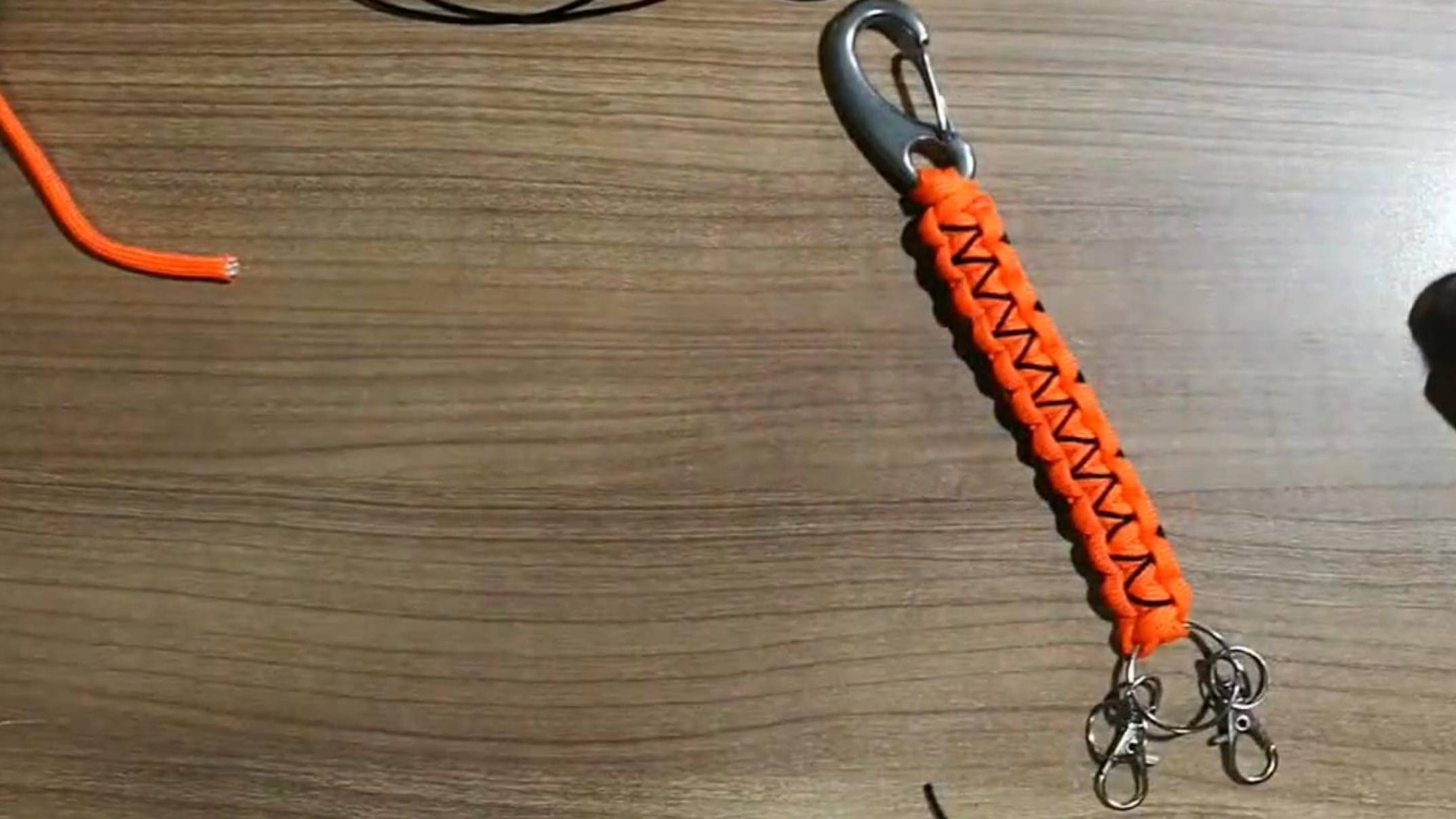 - Брелок из паракорда - Как сделать смотреть онлайн