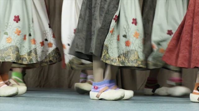 Творческие немцы России: танцевальный ансамбль «Янтарные цветы» смотреть онлайн