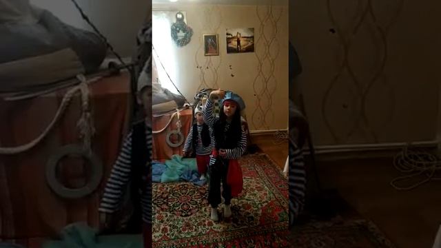 Кузнецов Иван и Кузнецов Никита - "По зеленым холмам океана" Отрывок из драматешки Сергея Козлова смотреть онлайн