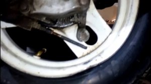 Замена тормозных колодок (перед, зад) Honda Tact 24