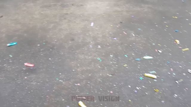 EXPERIMENT: CAR VS RAINBOW TOOTHPASTE смотреть онлайн