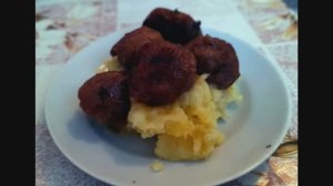 Фрикадельки в горчично-медовом соусе