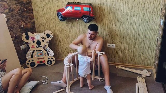 Это надо видеть!)) Малый прикольный нереально! #смешноевидео #весёлоевидео #семья