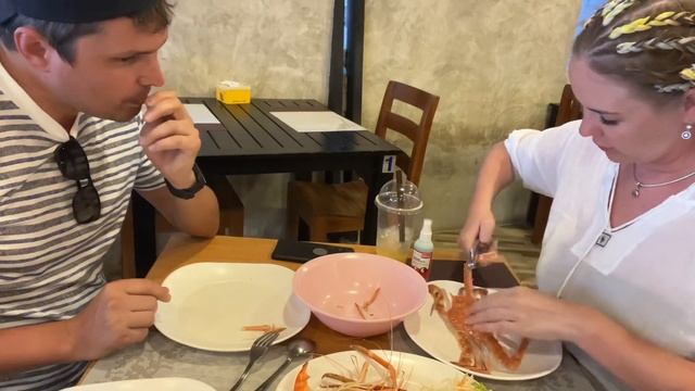 Рынок морепродуктов Раваи