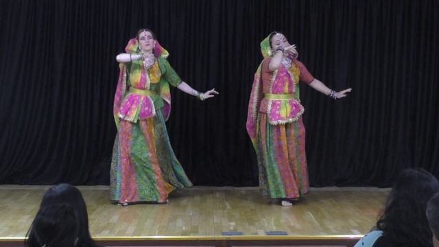 Народный танец Раджастана - Тути Баджубанд | Folk Dance Of Rajasthan - Tuti Bajuband