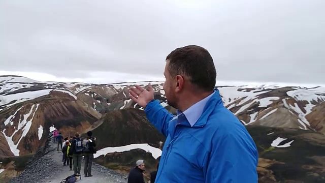 Тропинка на рай или на ад. Блаухнюкур, Ландманалаугар, Лаугавегур, Исландия смотреть онлайн