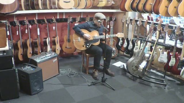 Silent night - Martin Abrahamsson på No1 Guitarshop смотреть онлайн