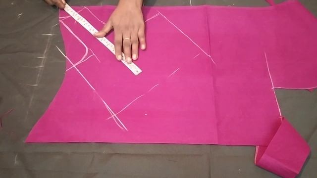 33 size blouse cutting/33 size perfect cross cut blouse cutting step by step/simple method/in telug смотреть онлайн