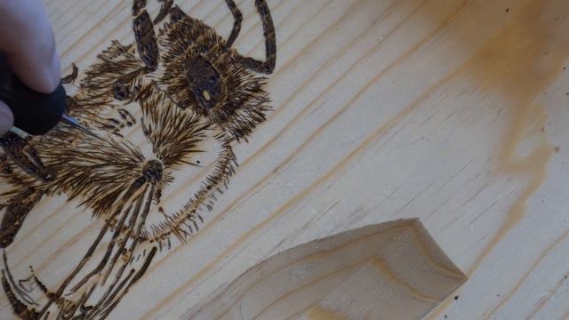 Burning MannLake Beehive with Pyrography How to Burn a Honey Bee Image