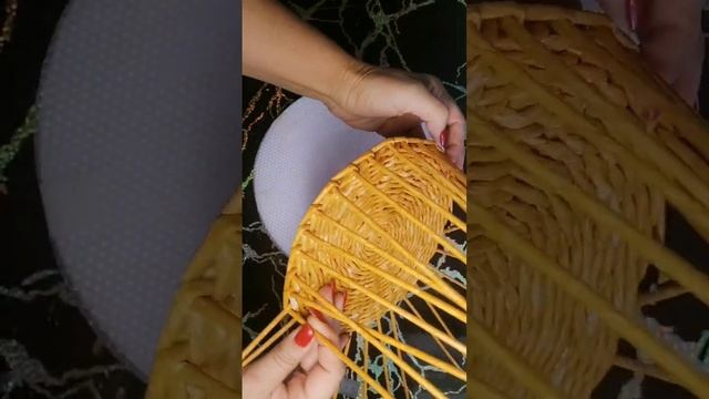 Плетение из бумажной лозы смотреть онлайн