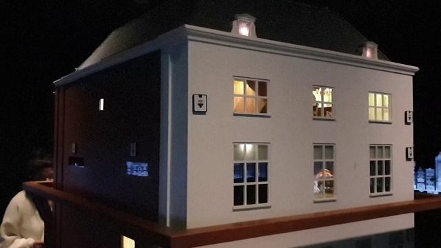 Экскурсия по музею каналов / История Амстердама смотреть онлайн