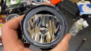 Citroen SpaceTourer. Замена стекла противотуманки. Replacing the glass in the fog lamp.