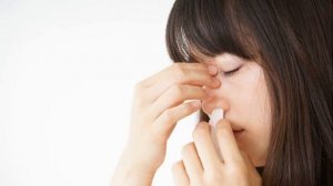 КРОВЬ ИЗ НОСА У РЕБЕНКА ЧТО ДЕЛАТЬ | Как остановить кровь причины и лечение