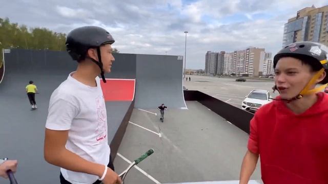 GAME of SCOOT в RCC EXTREME (КУРГАН vs ЧЕЛЯБИНСК) смотреть онлайн