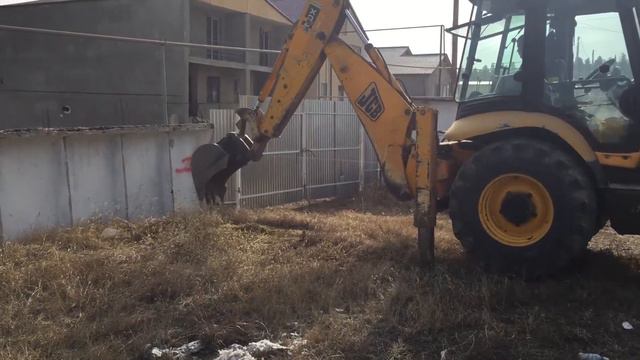 IMG 2304 начало 9-03-2020 копка котлована смотреть онлайн