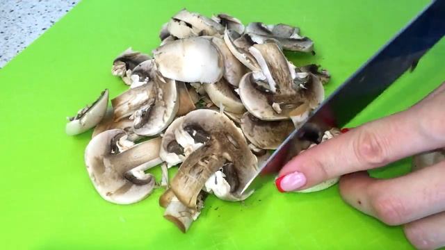 Диетическая запеканка с курицей и грибами. ПП жульен. Diet casserole. смотреть онлайн