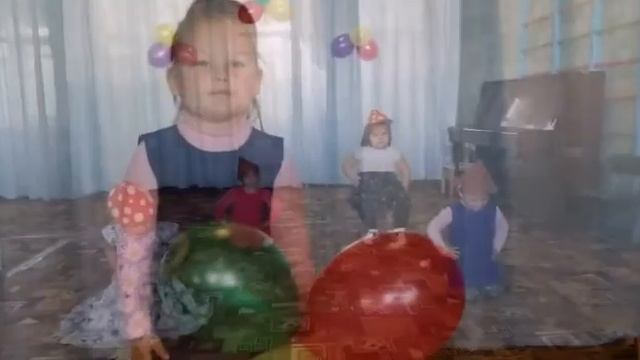 Видео поздравление ко Дню пожилого человека от средней группы МБДОУ Уразовский детский сад смотреть онлайн