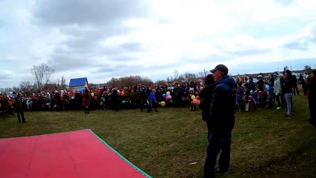 У нас в деревне/Праздник Победы. смотреть онлайн