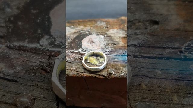 А вы бы стали заказывать через ВК? #кольца #украшения Мы долго искали и НАКОНЕЦ-ТО пошли заказы! смотреть онлайн