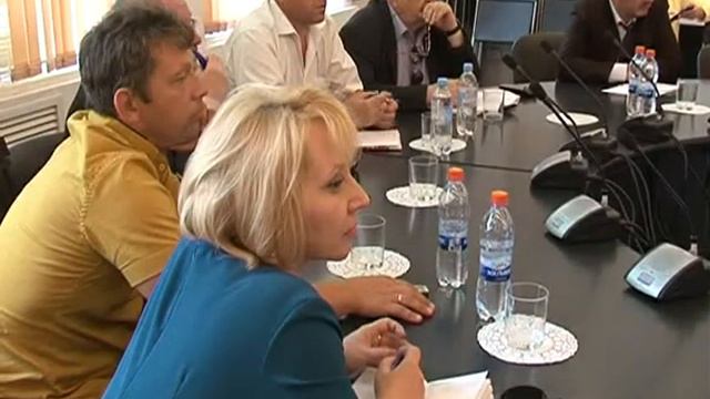 О судьбе печатных и электронных СМИ в условия огромного информационного потока смотреть онлайн