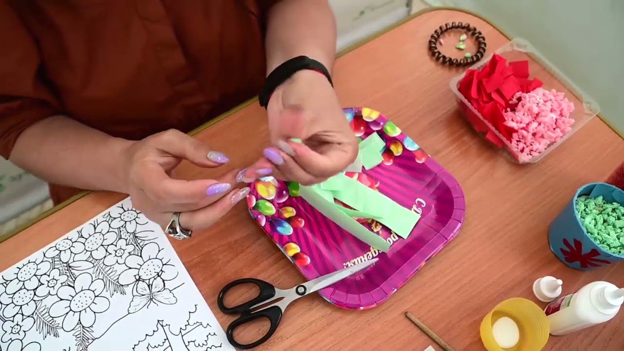 Мастер-класс «Аппликация в технике «Торцевание из салфеток». смотреть онлайн