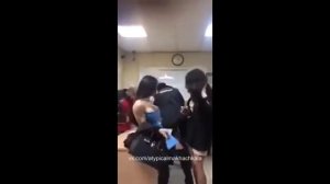 Менты поймали трансвеститов