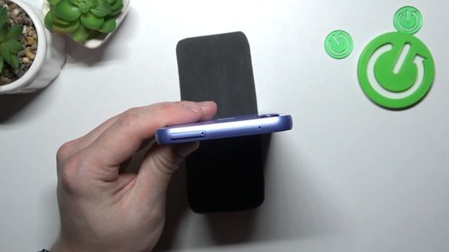 Does the Samsung Galaxy A34 have an SD Memory Card slot? смотреть онлайн