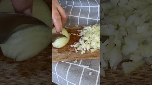 Как нарезать лук за 10 секунд!???