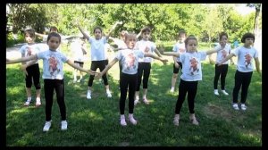 ритмическая гимнастика  "Сказочное лето"