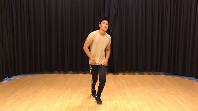 How To Do The Fortnite Default Dance In Real Life (Dance Tutorial #10) | Learn How To Dance смотреть онлайн
