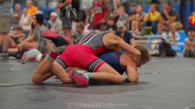105 15U – Connie Burns {G} of Team Gotcha Red IL vs. Luke Munsterman {R} of American Gladiators IL смотреть онлайн