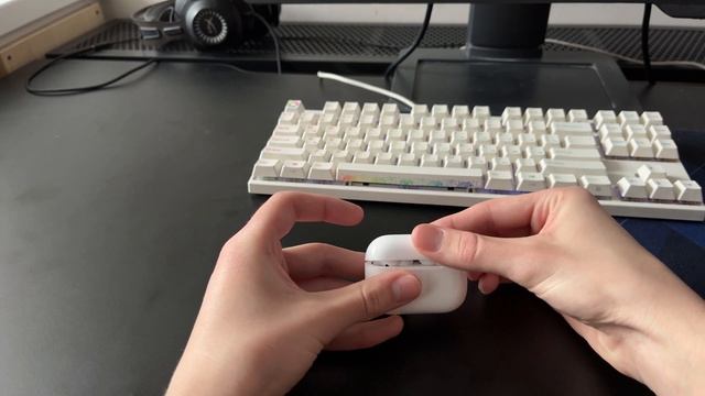 Обзор на AIR PODS PRO| СРАВНЕНИЕ С GALAXY BUDS PRO\ АКТУАЛЬНО В 2022? смотреть онлайн