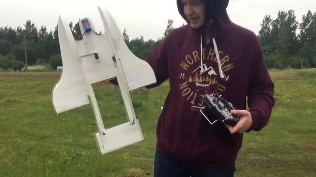 Радиоуправляемый самолет из потолочной плитки|Гидрошняга смотреть онлайн