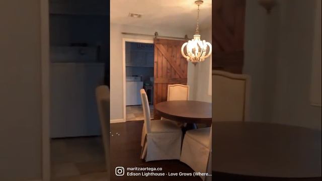 Enchanting home in Lakewood Forest смотреть онлайн