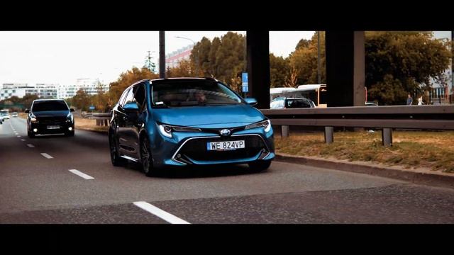 Toyota Corolla TS 2.0 180 KM Hybrid (2019) - TEST | 4K смотреть онлайн