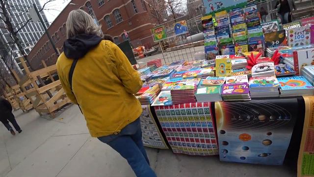 V3. Manhattan Youth\ Детский клуб\ Наши с Маней будни смотреть онлайн