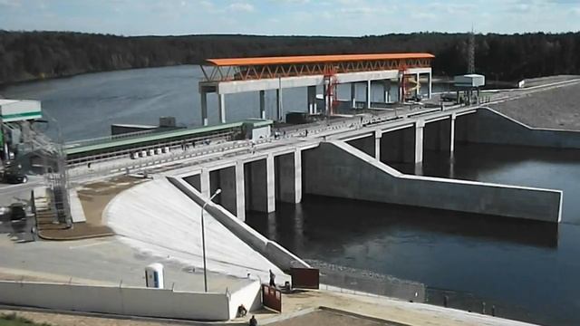 ГЭС на реке Неман. Гродно, Беларусь / Power station. Grodno, Belarus /Kraftwerk смотреть онлайн