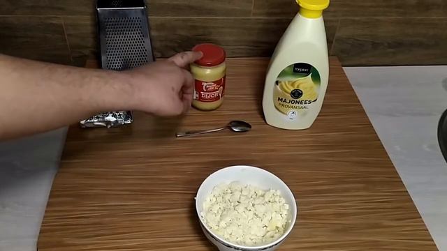 How to make the Ultimate Deviled Egg (Ostrich Egg) смотреть онлайн