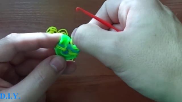 Браслет из резинок на рогатке #9 смотреть онлайн