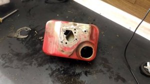 Briggs & stratton 3.5 л.с.  заводится,но работает 30 сек.