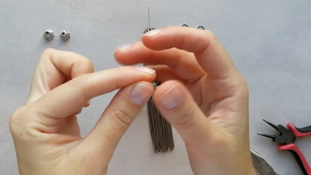 Мастер-класс. Серьги-кисти. Своими руками. Handmade. Earrings. смотреть онлайн
